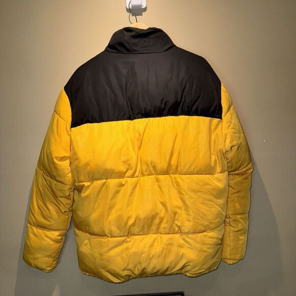 H&M Divided University Gold Black Men Puffer Jacket Coat Size Medium - Picture 2 of 3